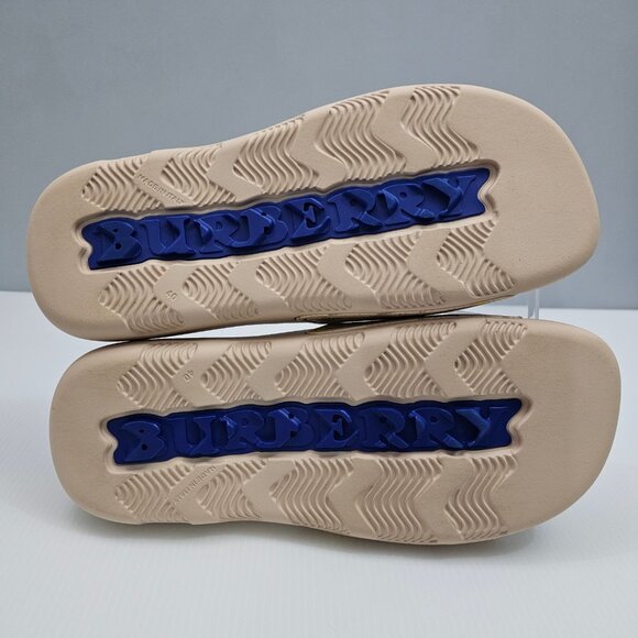 Burberry Dive Check Slide Sandal Womens EU 40 Beige Casual Pool Designer Luxury - Picture 12 of 14